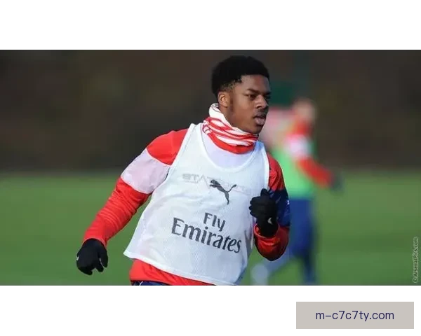 官方 国脚平河悠租借加盟赫尔城